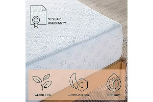 81egyUHLstL._AC_UL320_